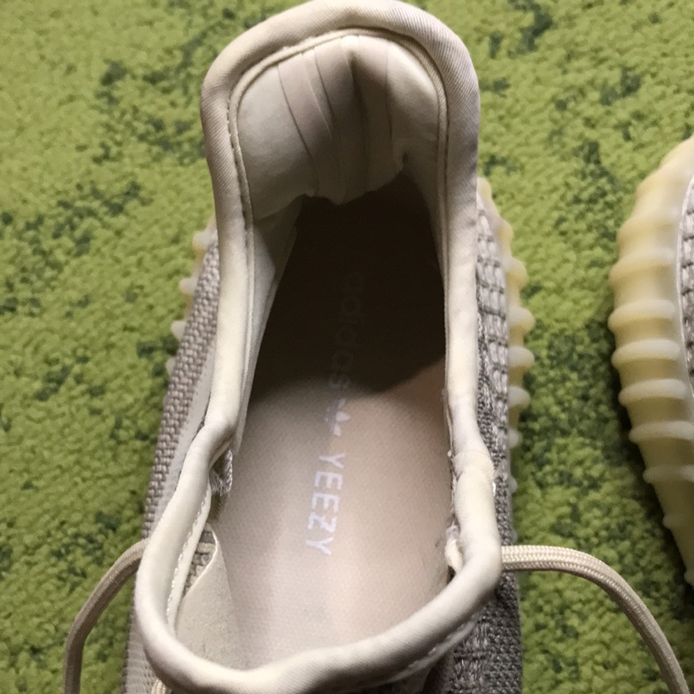 Adidas Yeezy boost v3 trainers size 10.5 - Picture 2 of 10